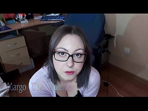 ❤️ မျက်မှန်တပ်ထားသော Sexy ကောင်မလေး Dildo ကို ကင်မရာတွင် နက်ရှိုင်းစွာ စုပ်သည်။ ❤️❌ Sluts မှာ ငါတို့မှာ ❌️